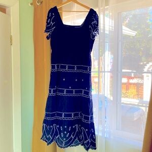 Women’s dark blue with embroidered white detail dress by Masseys, size Large